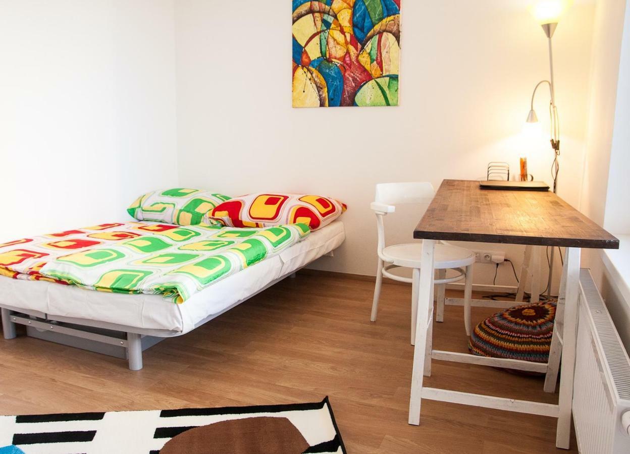 Prostorny 3 Pokojovy Apartman S Dvema Terasami Praga Zewnętrze zdjęcie